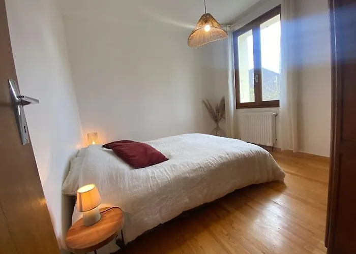 Belle Maison De Campagne Familiale - 8 Personnes