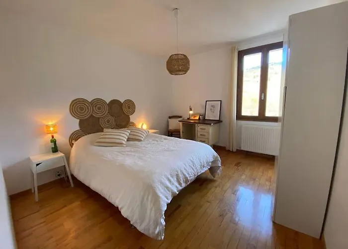 Belle Maison De Campagne Familiale - 8 Personnes